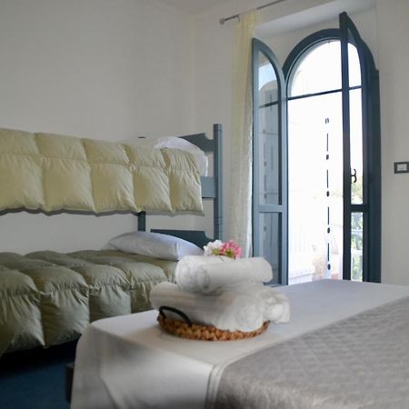 Sperlonga Paradise Suites 500M Dal Mare In Estate Servizio Navetta Per Sperlonga Centro Экстерьер фото
