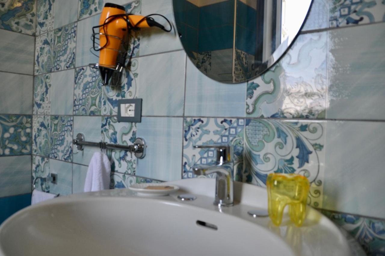Sperlonga Paradise Suites 500M Dal Mare In Estate Servizio Navetta Per Sperlonga Centro Экстерьер фото
